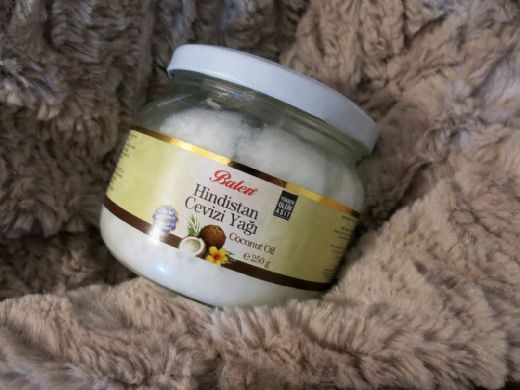 Balen Hindistan Cevizi Yağı Kullanımı ve Faydaları Nelerdir?